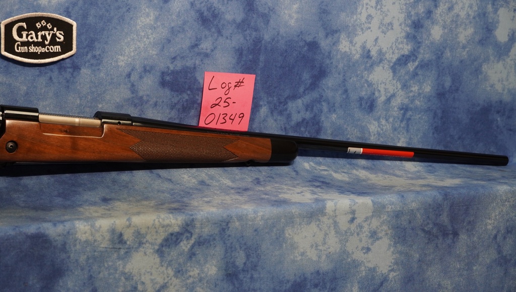 WINCHESTER 535203233 MODEL 70 SUPER GRADE 300 WIN MAG 3+1 26"