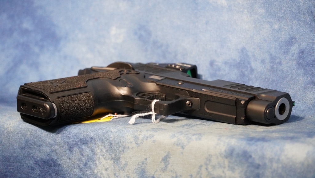 USED STACCATO 2011 C 9MM SINGLE STACK WITH HOLOSUN