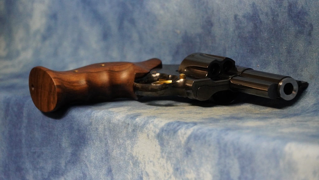 KORTH CLASSIC BLACK GOLD 44 REM MAG 3" BBL WITH DISPLAY CASE