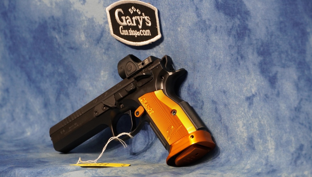 USED CZ USA TS 2 9MM W / TRIJICON SRO 