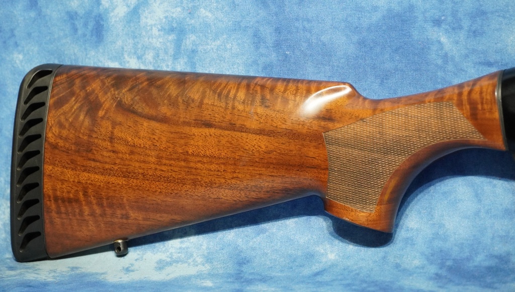 USED BENELLI MONTEFELTRO 12 GA 3" 26" BBL 