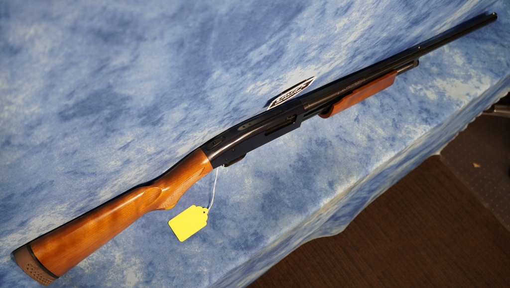 USED MOSSBERG MODEL 500 12 GA 3" 28" BBL FIELD