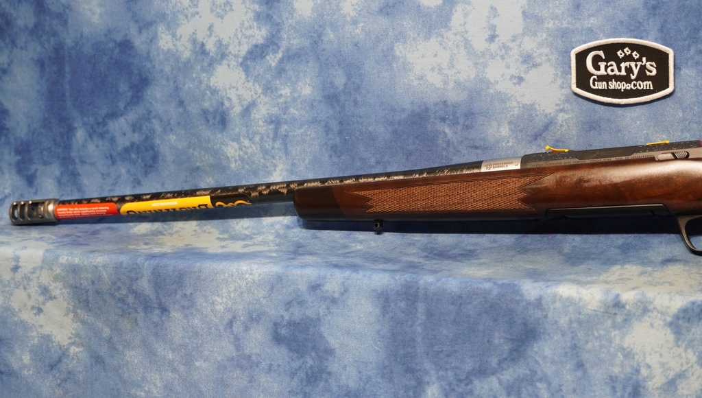 BROWNING 036090282 X-BOLT 2 MEDALLION 6.5 CREEDMOOR 22" CARBON FIBER BBL GRADE V/VI WALNUT STOCK