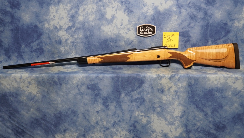WINCHESTER 535218299 M70 SUPER GRADE 6.8 WESTERN 3+1 24"  AAAA MAPLE STOCK 