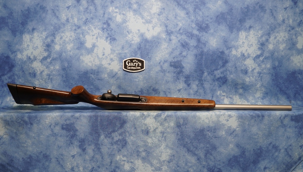 TIKKA J03764 T3X VARMINT HUNTER 270 WINCHESTER STAINLESS WALNUT