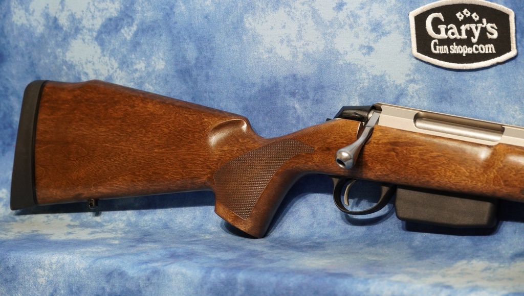 TIKKA J03625 T3X VARMINT HUNTER 243 WINCHESTER SS WALNUT 23.7" HVY BBL