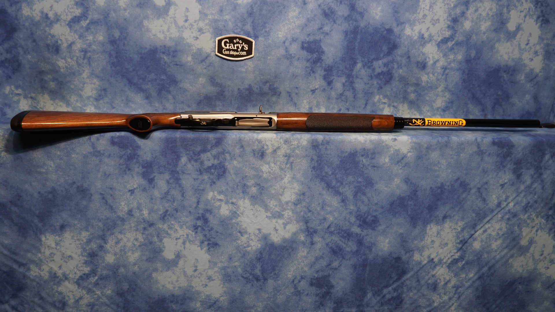 BROWNING 0118203004 A5 ULTIMATE 12 GA 28" BBL 3" SATIN NICKEL STOCK PHOTOS-img-2
