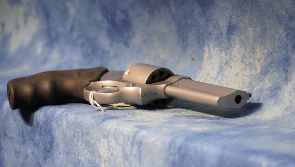 USED TAURUS 992 22 LR / 22 MAG SS