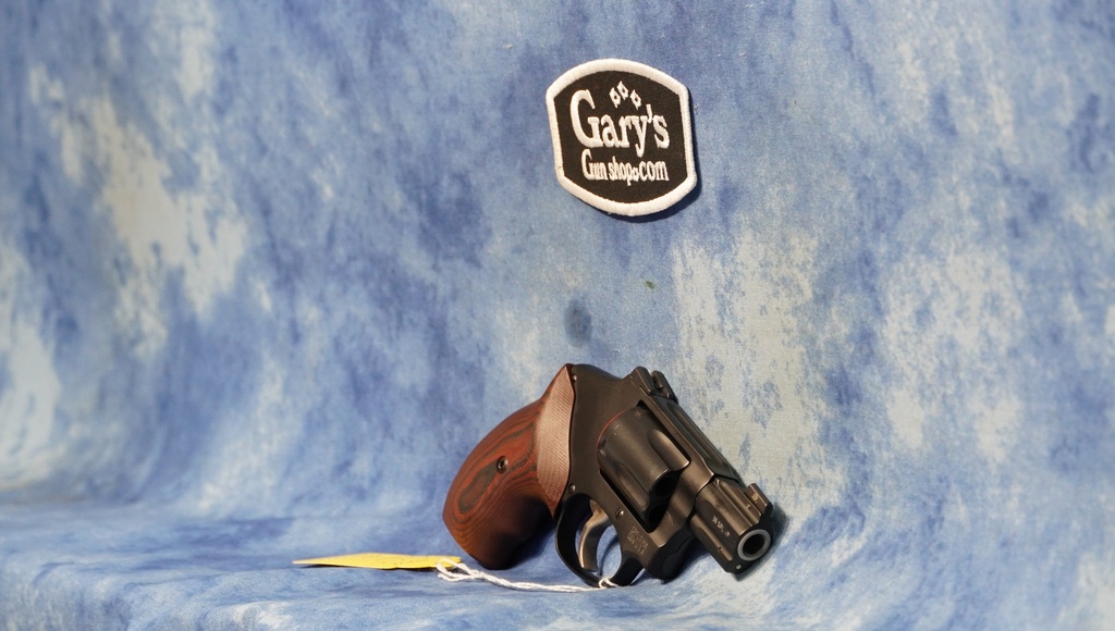 USED SMITH & WESSON 38 SPC 442UC BLACK