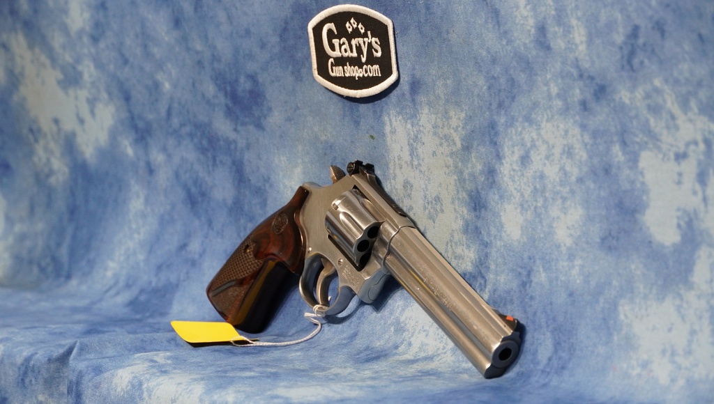 USED SMITH & WESSON 686 PLUS 357 MAG STAINLESS 7-SHOT 6" BBL