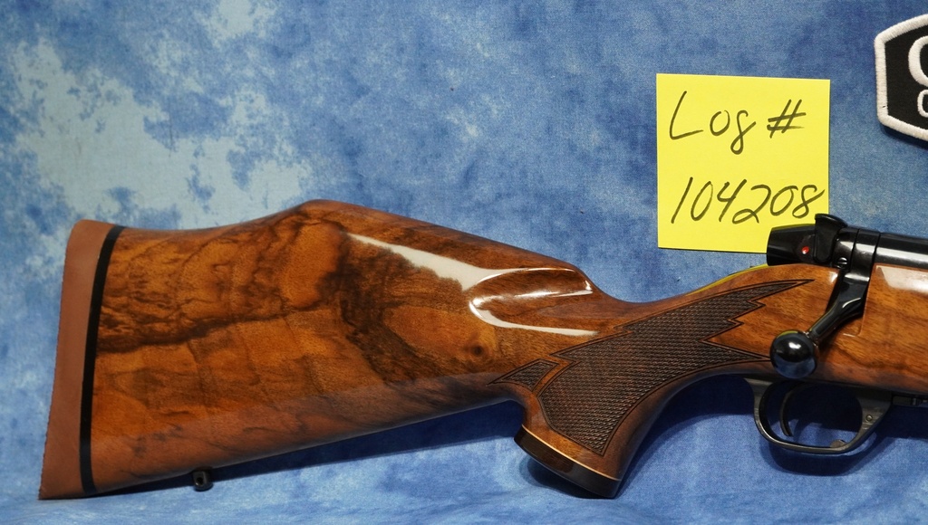 WEATHERBY MARK V DELUXE 6.5-300 WBY MAG MDX01N653WR6O