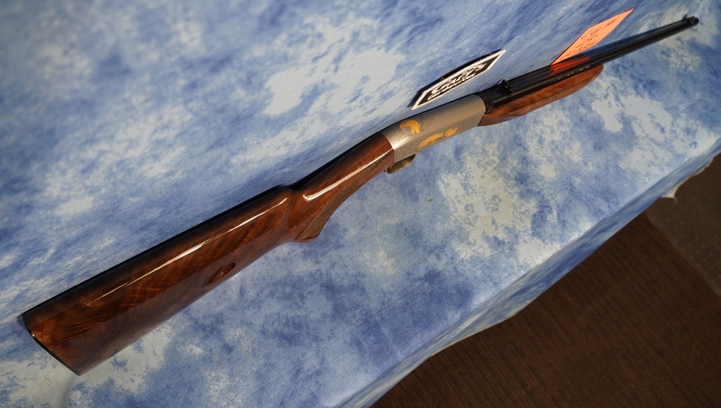 BROWNING SA-22 GRADE VI 22 LR GRAYED 24K GOLD INLAY 021003102