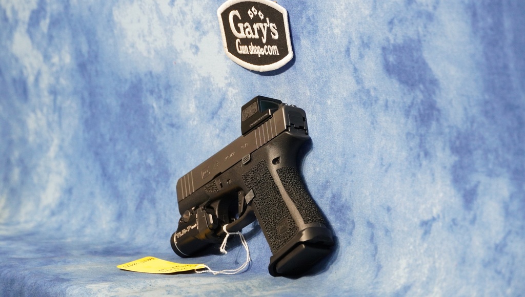 USED GLOCK G43X 9MM M.O.S. W/HOLOSUN & STREAMLIGHT