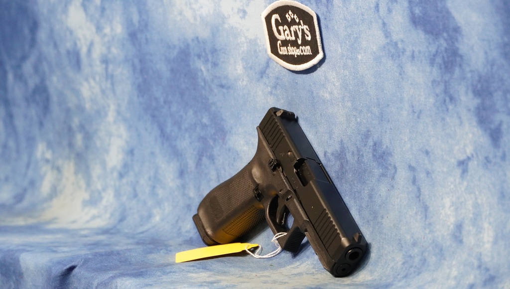 USED GLOCK G17 GEN 5 9MM 