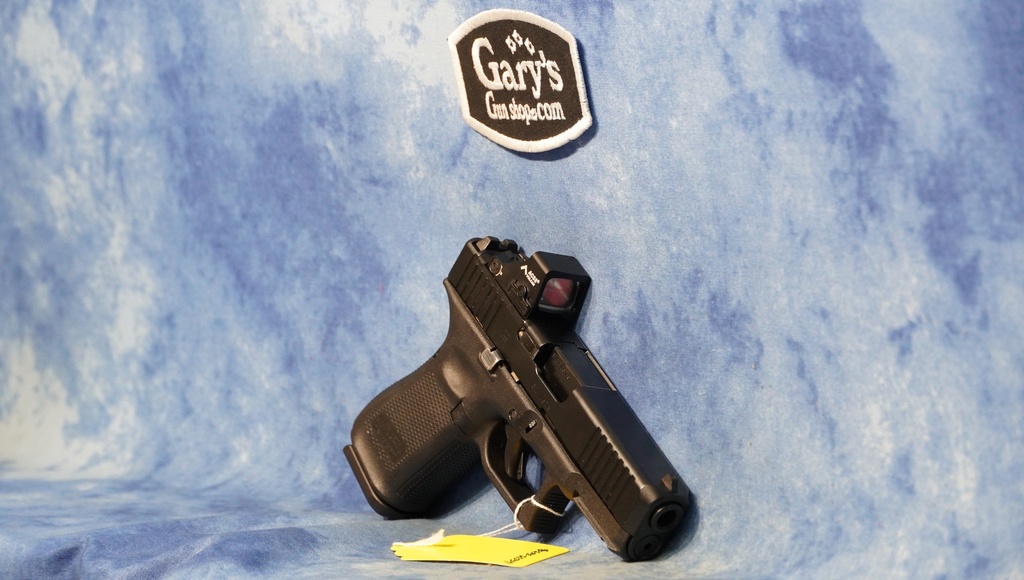 USED GLOCK G19 GEN 5 9MM W/HOLSUNHS507K