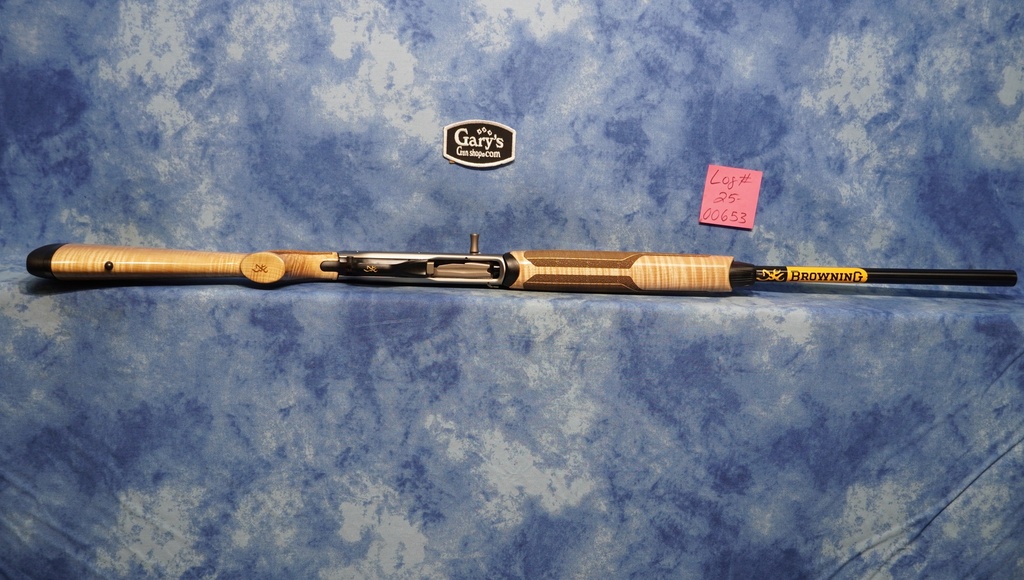 Browning 011777204 Maxus II Ultimate Maple 12 GA 3" 28" BBL