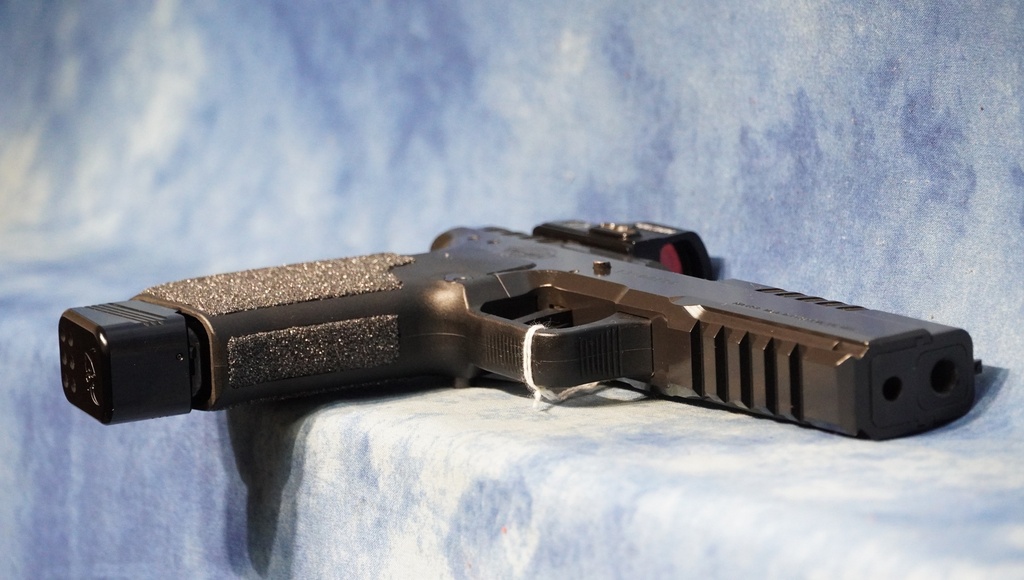 USED ROCK ISLAND ARMORY 9MM RIA-USA 5.0E 17RND W/HOLOSUN