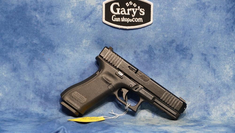 USED GLOCK G22 GEN 5 NIGHT SIGHTS 40 S&W