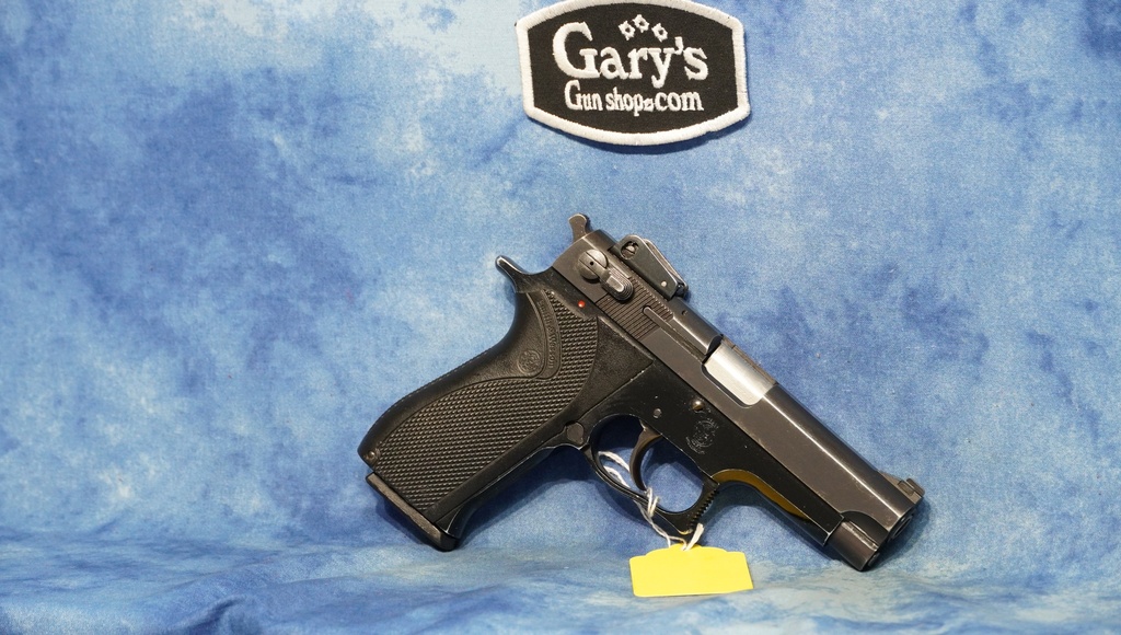 USED SMITH & WESSON 3904 9MM
