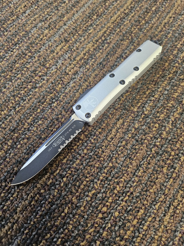 MICROTECH 231-2CR UTX-85 S/E BLACK PART SERRATE CLEAR 