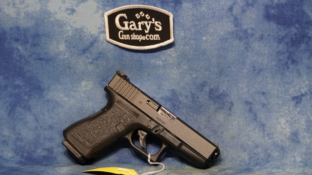 USED GLOCK 23 GEN2 40 S&W FACTORY ADJUSTABLE SIGHT