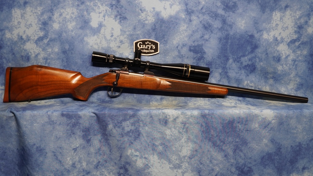 CONSIGNMENT SAKO L461 VIXEN 6 PPC HEAVY BBL WALNUT WITH LEUPOLD