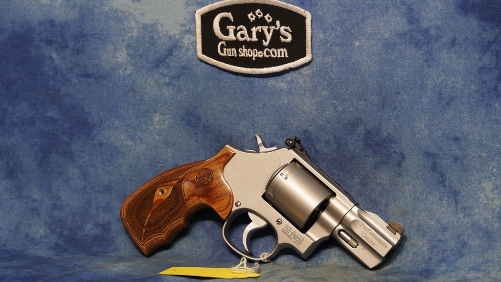 USED SMITH & WESSON MODEL 686 PERFORMANCE CENTER 357 MAGNUM 2.5" BBL 
