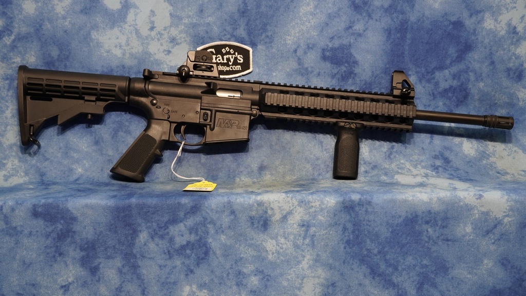 USED SMITH & WESSON M&P15-22 22 LR 16" BBL COLLAPSABLE STOCK