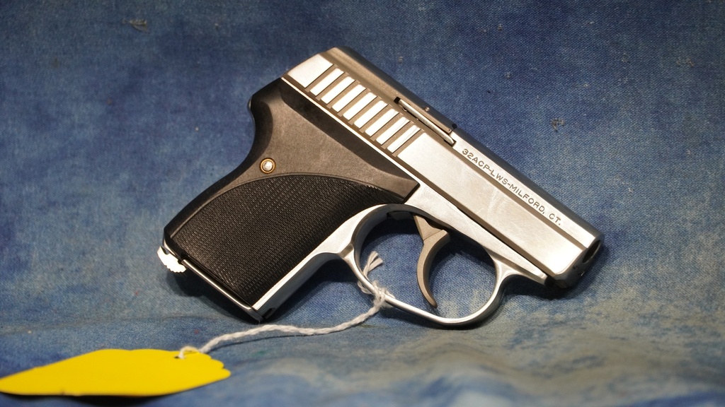 USED L.W.SEECAMP CO LWS 32 ACP