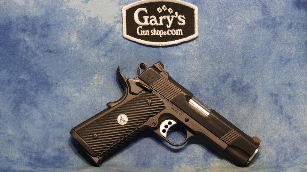 WILSON COMBAT CQB ELITE COMMANDER 9MM ARMOR-TUFF SILVER MEDALLIONS